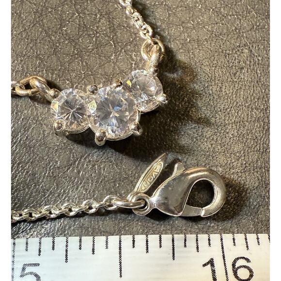 -NECKLACE WOMEN Trinity Necklace Silver With 3 Sparkling CZs 16” Length - Picture 4 of 12